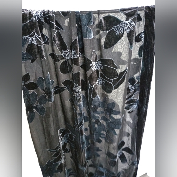 Scarf Bundle - Picture 5 of 5